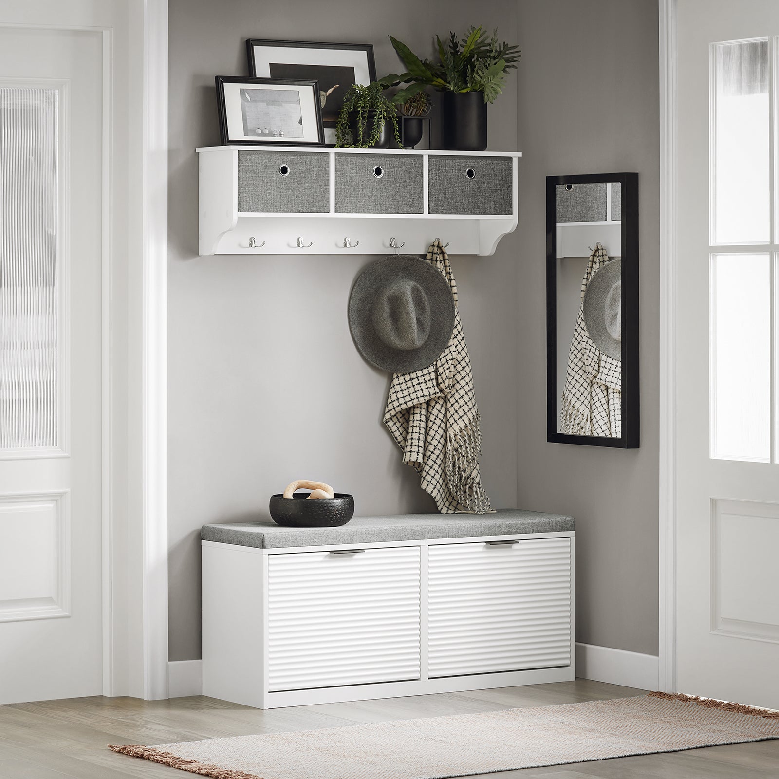 SoBuy FSR147-W Shoe Bench Shoe Cabinet with Flip-Drawer