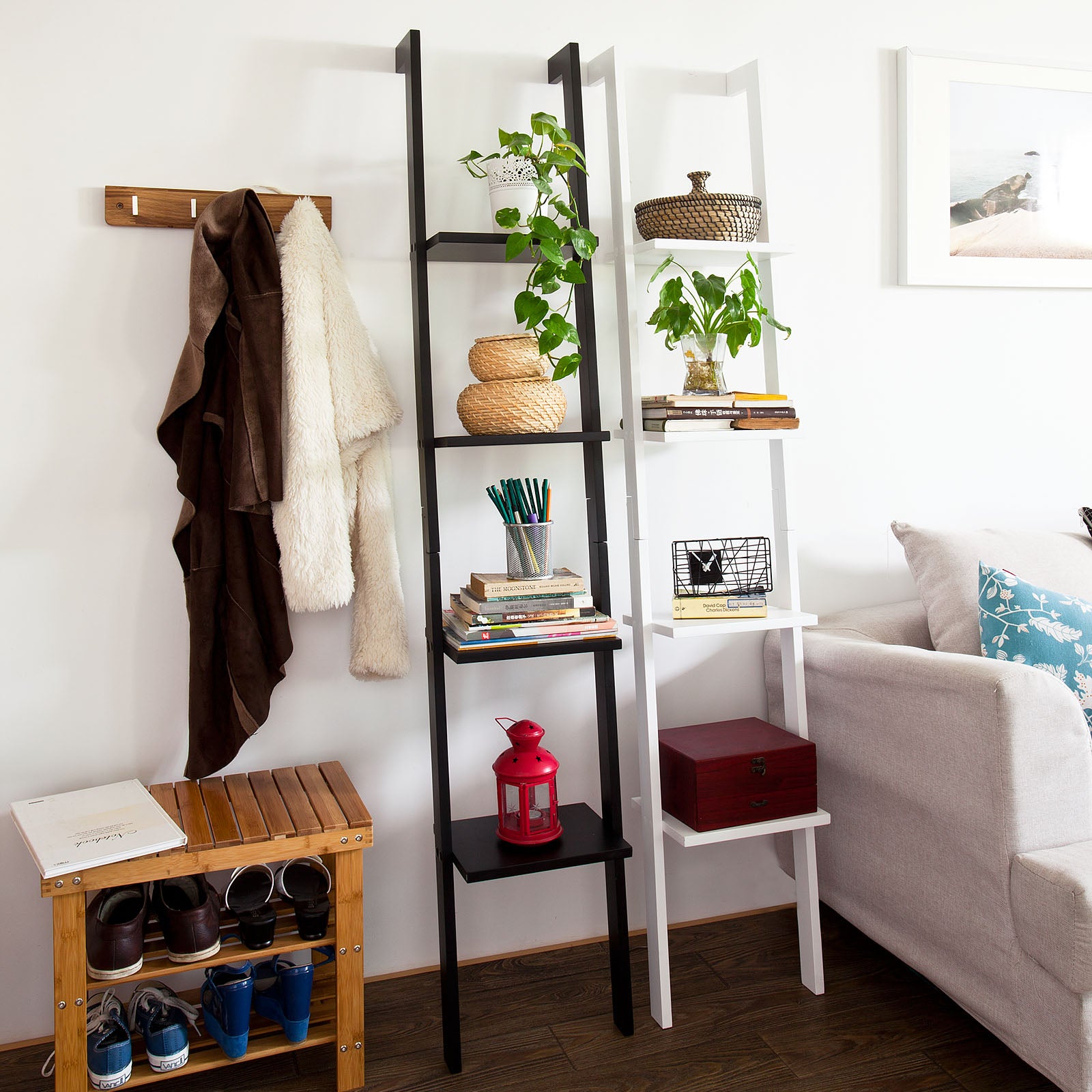 SoBuy Modern 4 Tiers Display Storage Wood Wall Shelf, FRG15-SCH