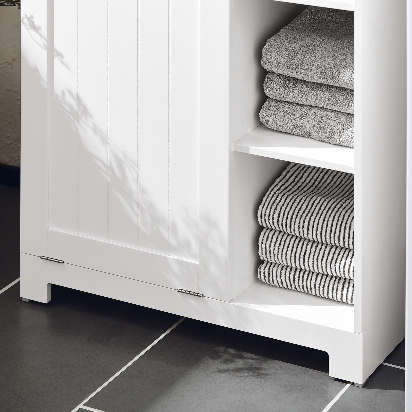SoBuy BZR105-W Laundry Cabinet Chest Bathroom Storage Cabinet With Laundry Basket